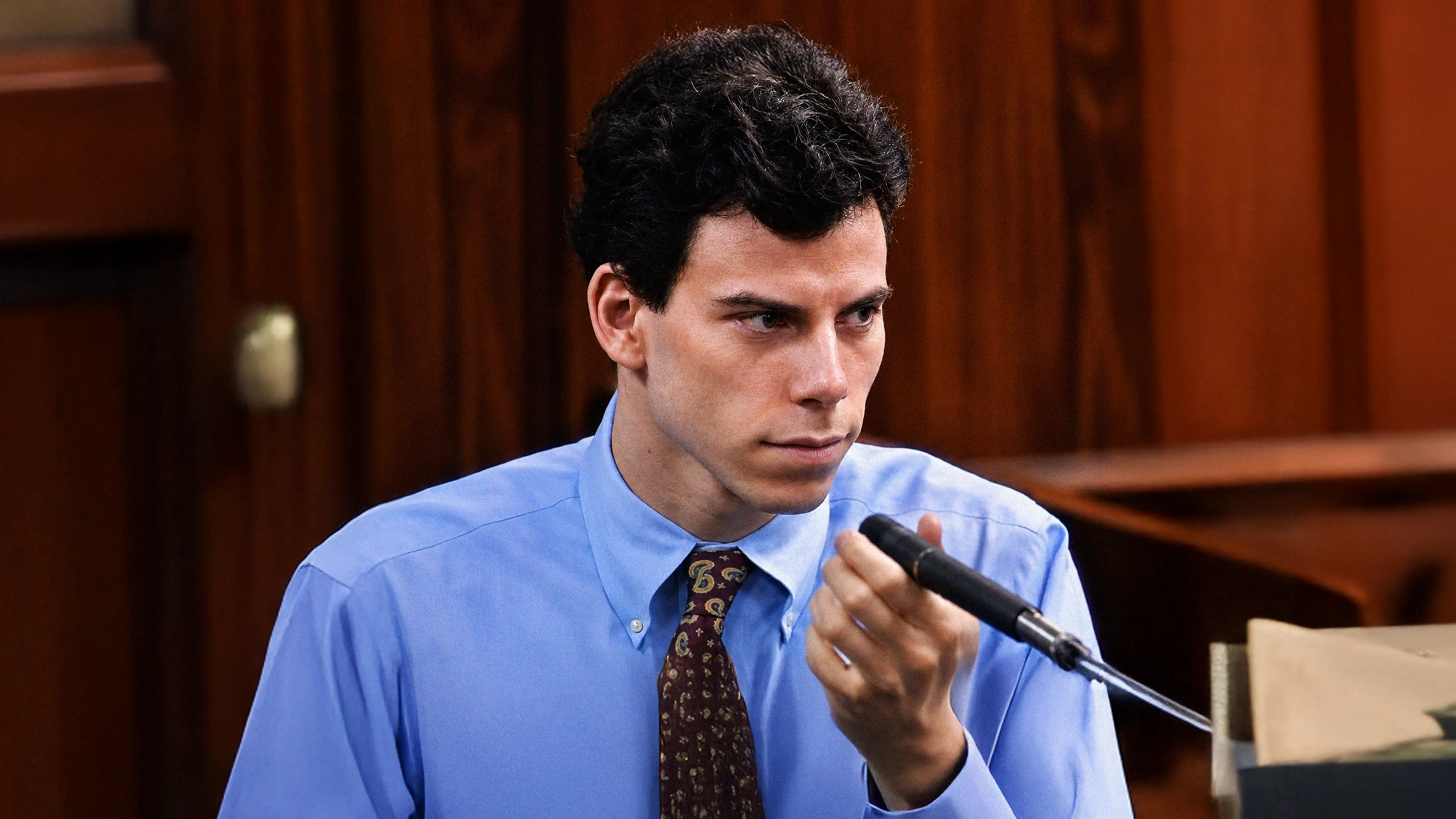 Erik Menendez durante o julgamento em 1993