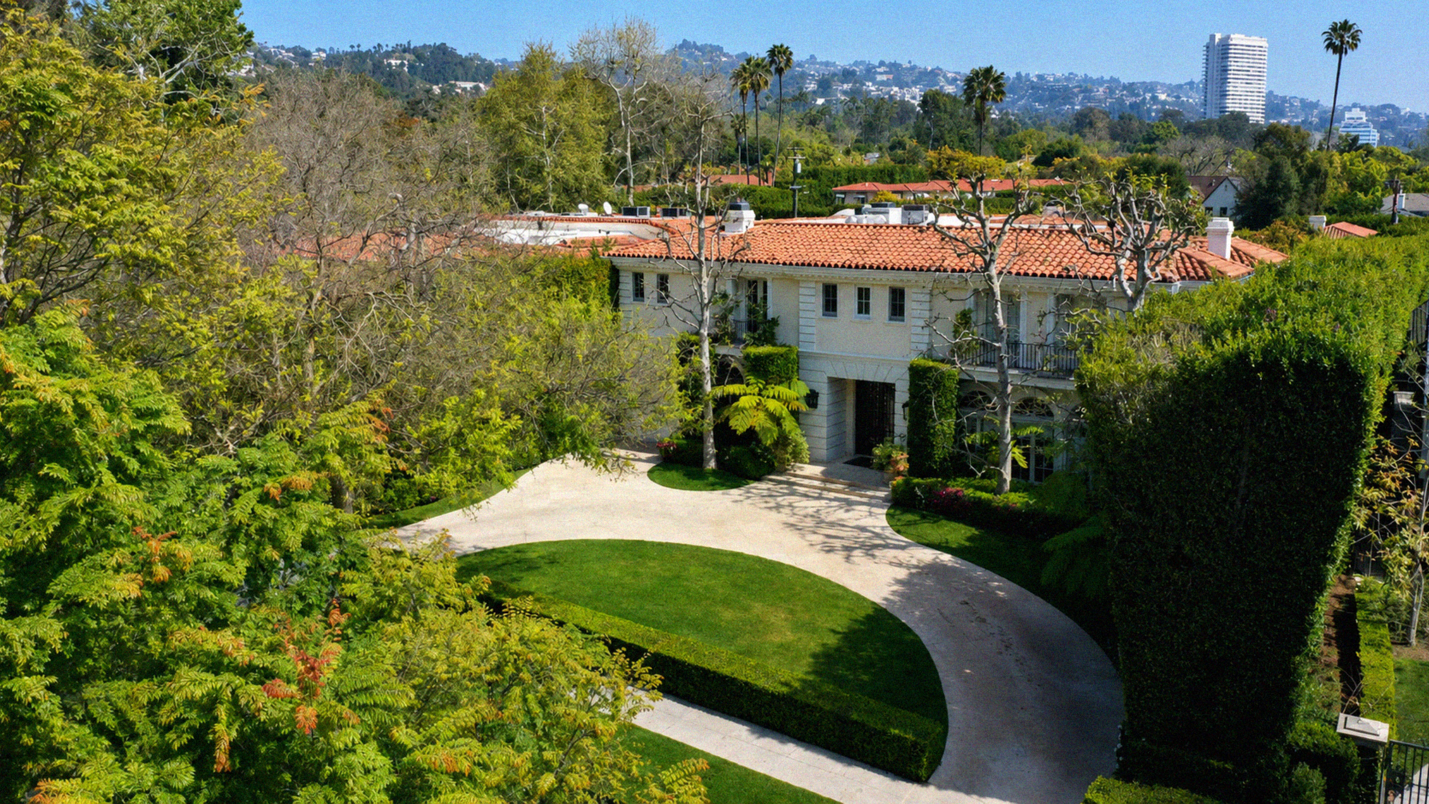 A mansão da família Menendez em Beverly Hills
